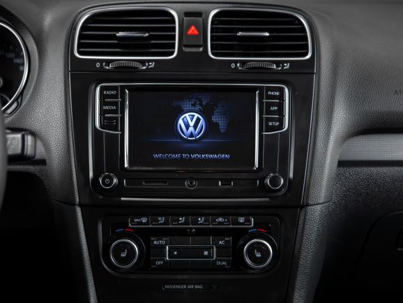 Volkswagen Golf, Робот, 2012 фото 13