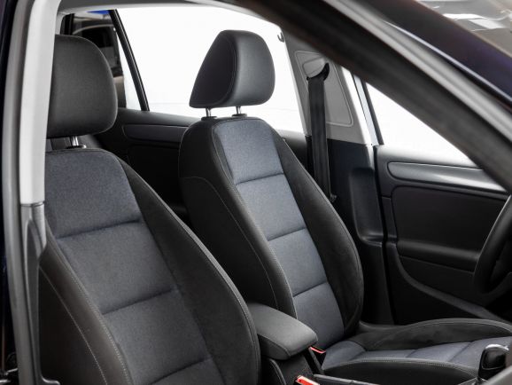 Volkswagen Golf, Робот, 2012 фото 15