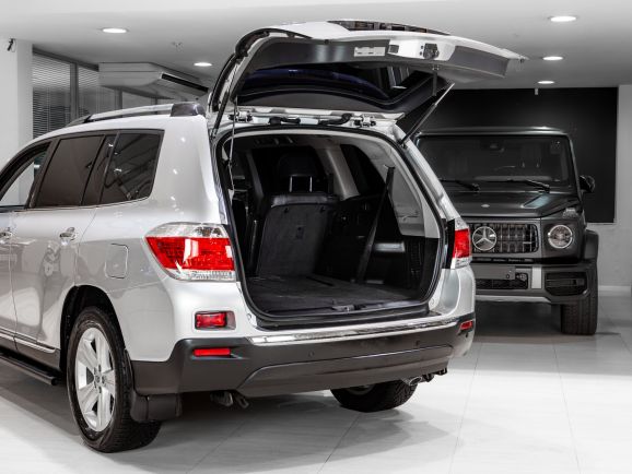 Toyota Highlander, АТ, 2011 фото 1