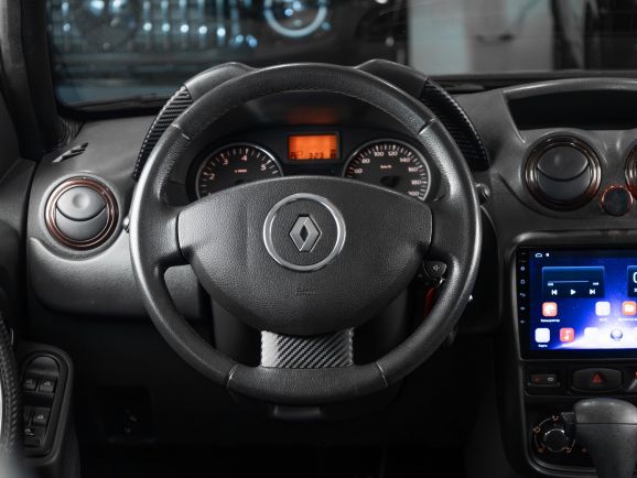 Renault Duster, АТ, 2012 фото 8