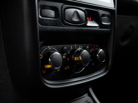 Renault Duster, АТ, 2012 фото 13