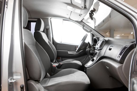 Hyundai H-1, АТ, 2015 фото 1