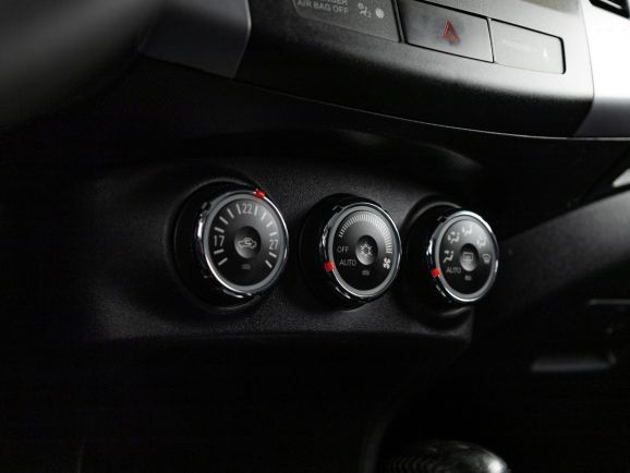 Peugeot 4007, Вариатор, 2011 фото 14