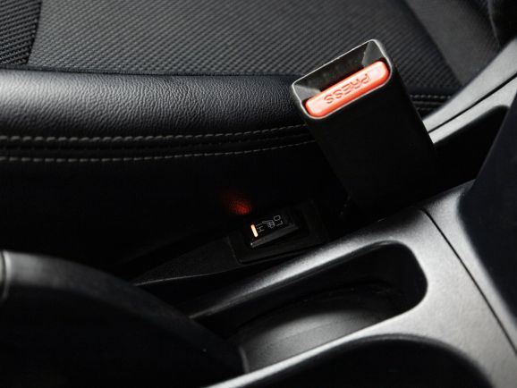 Peugeot 4007, Вариатор, 2011 фото 16