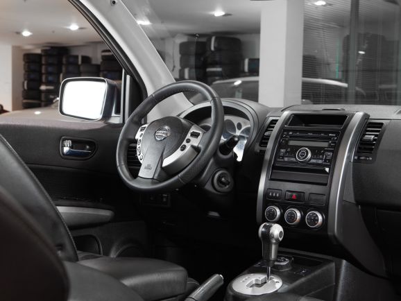 Nissan X-Trail, Вариатор, 2010 фото 7