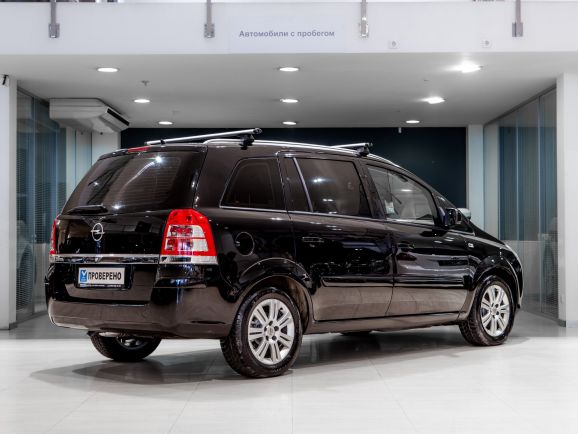 Opel Zafira, Робот, 2012 фото 4