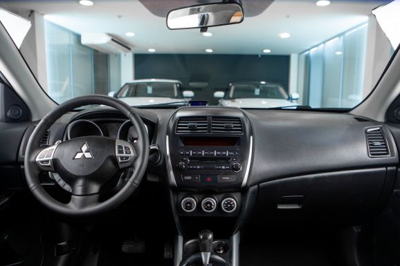 Mitsubishi ASX, Вариатор, 2011 фото 10