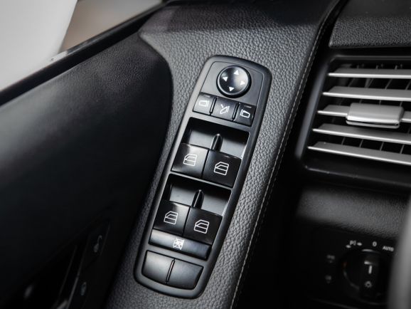 Mercedes-Benz R-класс, АТ, 2011 фото 12