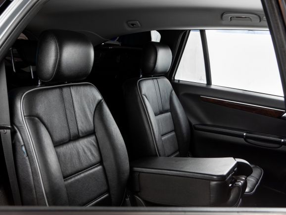 Mercedes-Benz R-класс, АТ, 2011 фото 2