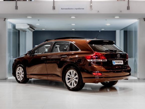 Toyota Venza, АТ, 2013 фото 6
