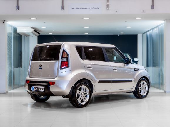 Kia Soul, АТ, 2009 фото 4