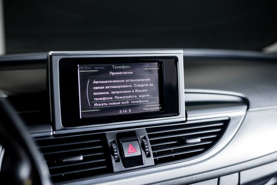 Audi A6, 2.0 л, Вариатор, 2011 фото 10