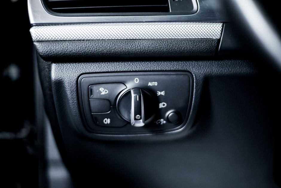 Audi A6, 2.0 л, Вариатор, 2011 фото 1