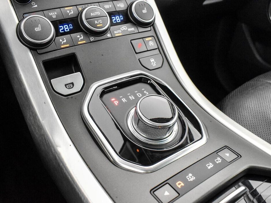 Land Rover Range Rover Evoque, 2.2 л, АТ, 2015 фото 2