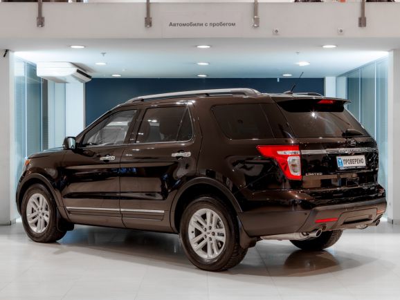 Ford Explorer, АТ, 2012 фото 6