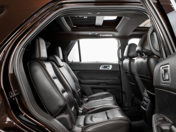 Ford Explorer, АТ, 2012 фото 9