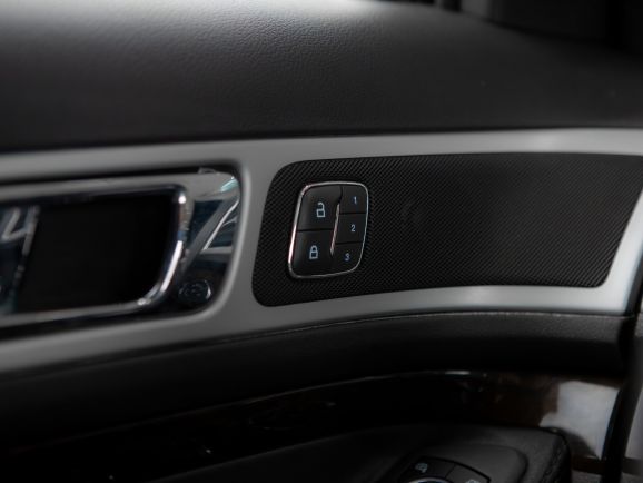 Ford Explorer, АТ, 2012 фото 14