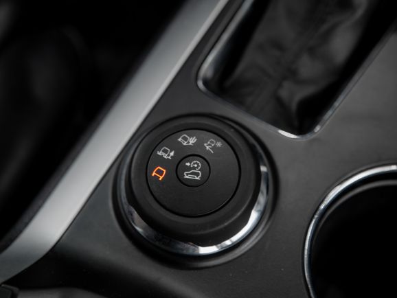 Ford Explorer, АТ, 2012 фото 2