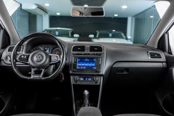 Volkswagen Polo, АТ, 2019 фото 12