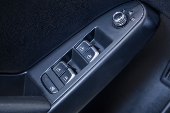 Audi A4, Вариатор, 2013 фото 9