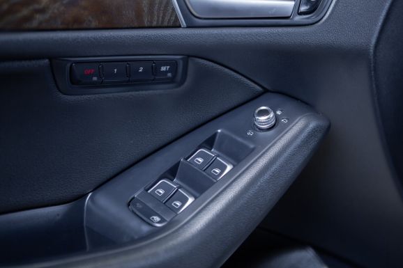 Audi Q5, АТ, 2015 фото 12