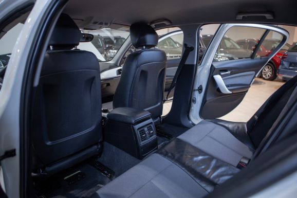 BMW 1 серия, АТ, 2014 фото 8