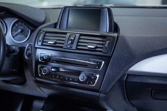 BMW 1 серия, АТ, 2014 фото 2