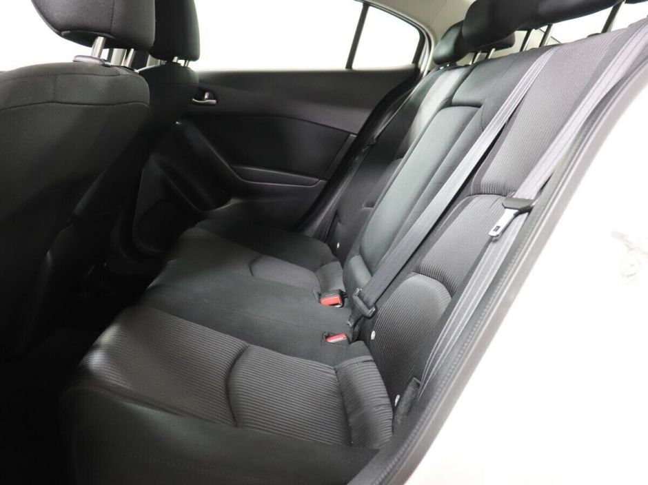 Mazda 3, 1.6 л, АТ, 2014 фото 1