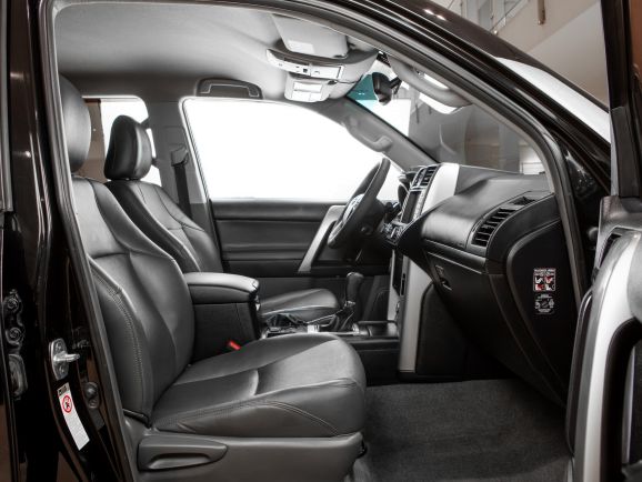 Toyota Land Cruiser Prado, АТ, 2013 фото 16