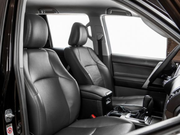 Toyota Land Cruiser Prado, АТ, 2013 фото 17