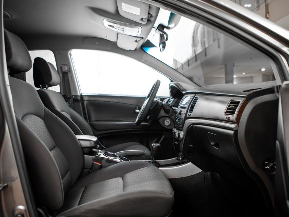 SsangYong Actyon, АТ, 2012 фото 2