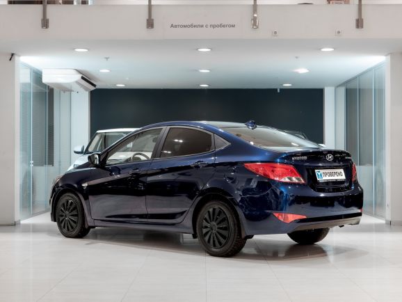 Hyundai Solaris, АТ, 2015 фото 6