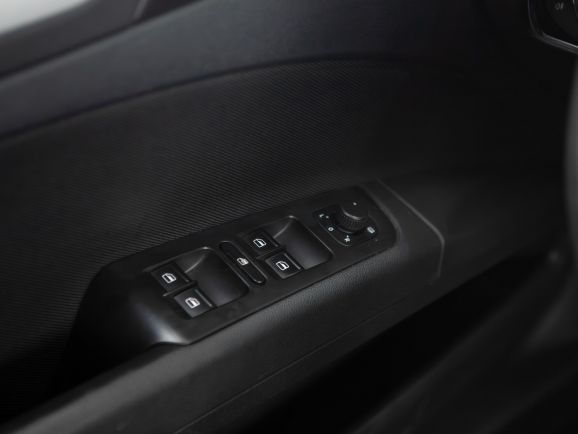 Skoda Superb, Робот, 2014 фото 11