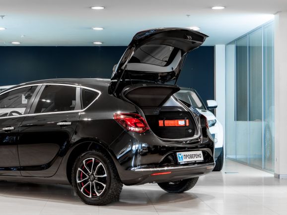 Opel Astra, АТ, 2012 фото 1