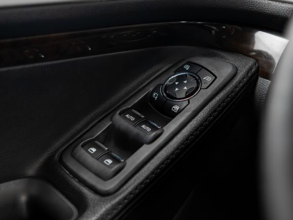 Ford Explorer, АТ, 2013 фото 14