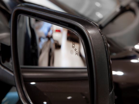 Ford Explorer, АТ, 2013 фото 23