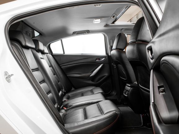 Mazda 6, АТ, 2014 фото 18