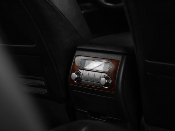 Toyota Highlander, АТ, 2012 фото 9