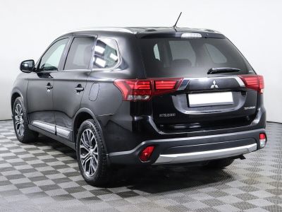 Mitsubishi Outlander, 2.4 л, CVT, 2015 фото 6