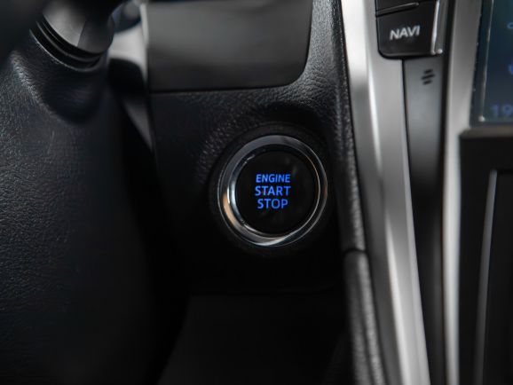 Toyota Camry, АТ, 2017 фото 11