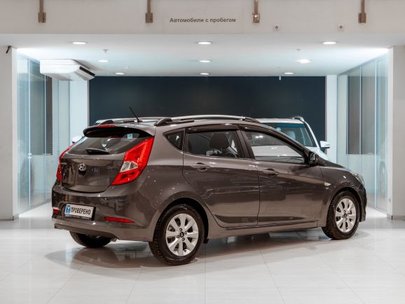 Hyundai Solaris, АТ, 2016 фото 4