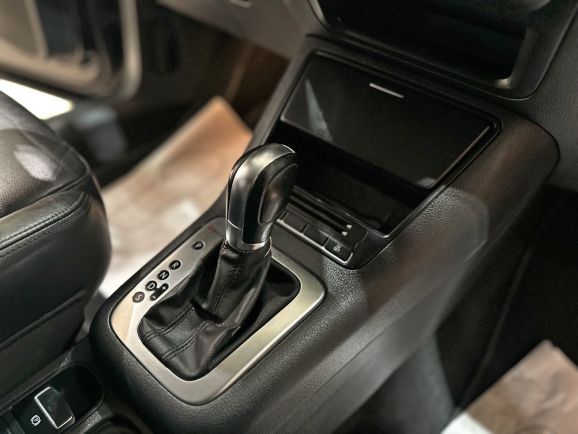 Volkswagen Tiguan, АТ, 2011 фото 13