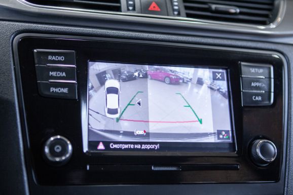 Skoda Rapid, АТ, 2018 фото 11