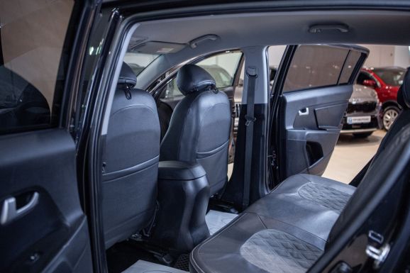 Kia Sportage, АТ, 2013 фото 8