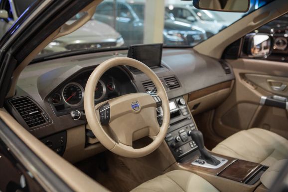 Volvo XC90, АТ, 2009 фото 11