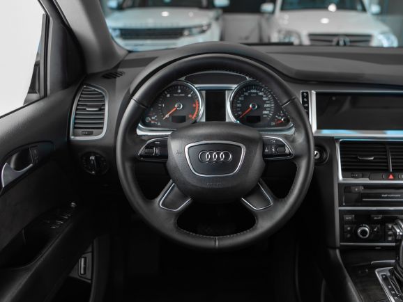 Audi Q7, АТ, 2012 фото 8