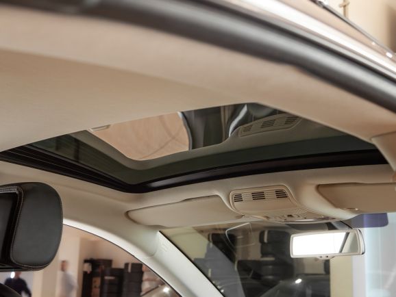 Volkswagen Passat CC, Робот, 2012 фото 8