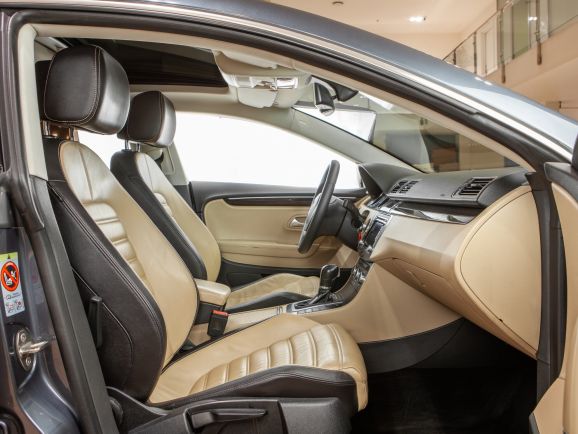 Volkswagen Passat CC, Робот, 2012 фото 10