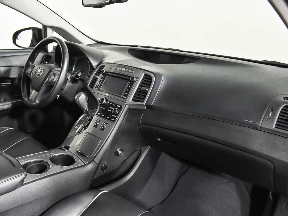 Toyota Venza, 2.7 л, АТ, 2016 фото 10