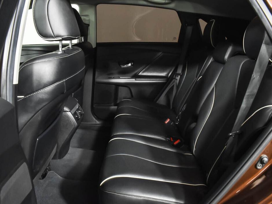 Toyota Venza, 2.7 л, АТ, 2016 фото 1